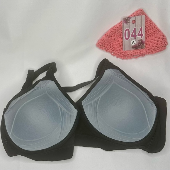 C9 Champion Black Front Zip-Up Sports Bra - Picture 7 of 7